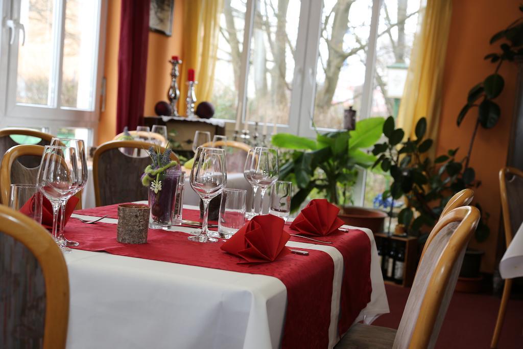 Hotel Taunus Residence Bad Camberg Exterior foto